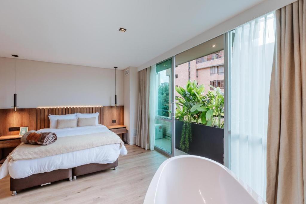 Sky Hotel Medellín